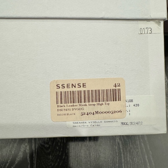 NIB Versace Medusa head hi top